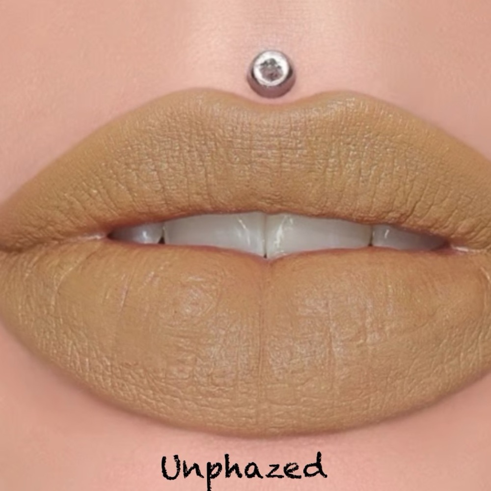 NIB Jeffree Star Unphazed Velvet Trap Lipstick